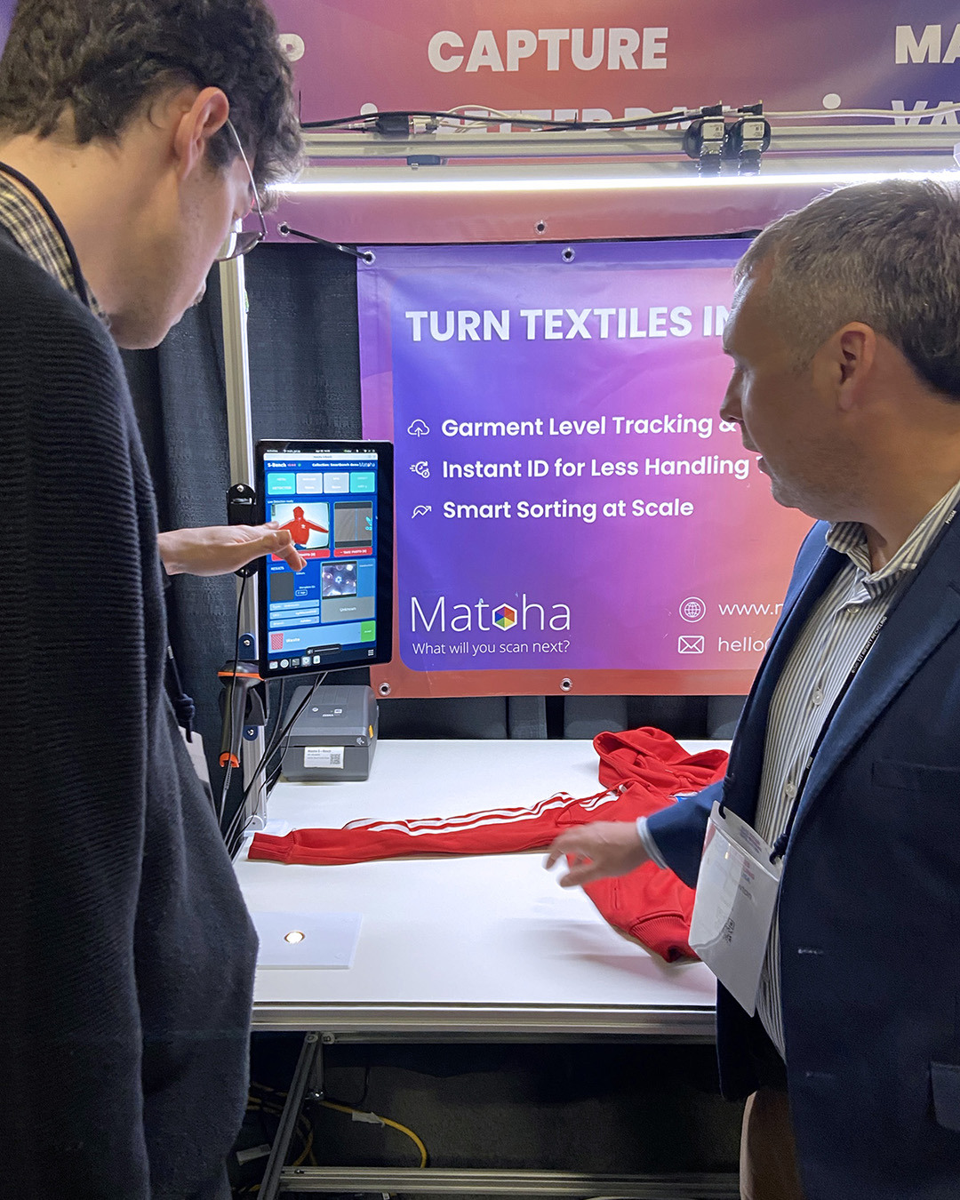 Salon recyclage textile Charlotte - États-Unis - table numérique